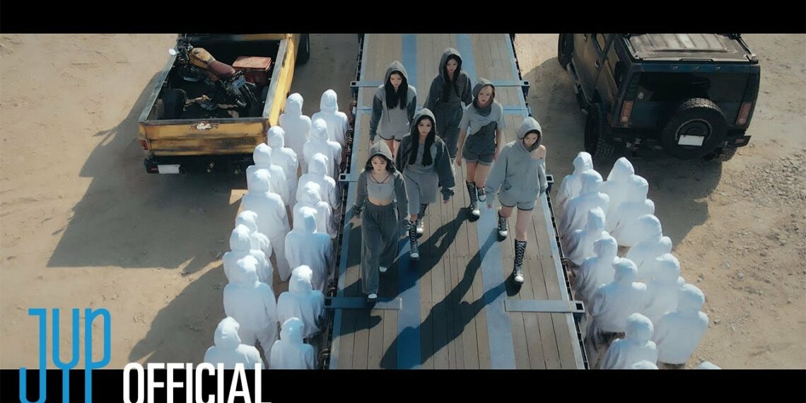 NMIXX “Soñar (Breaker)” M/V